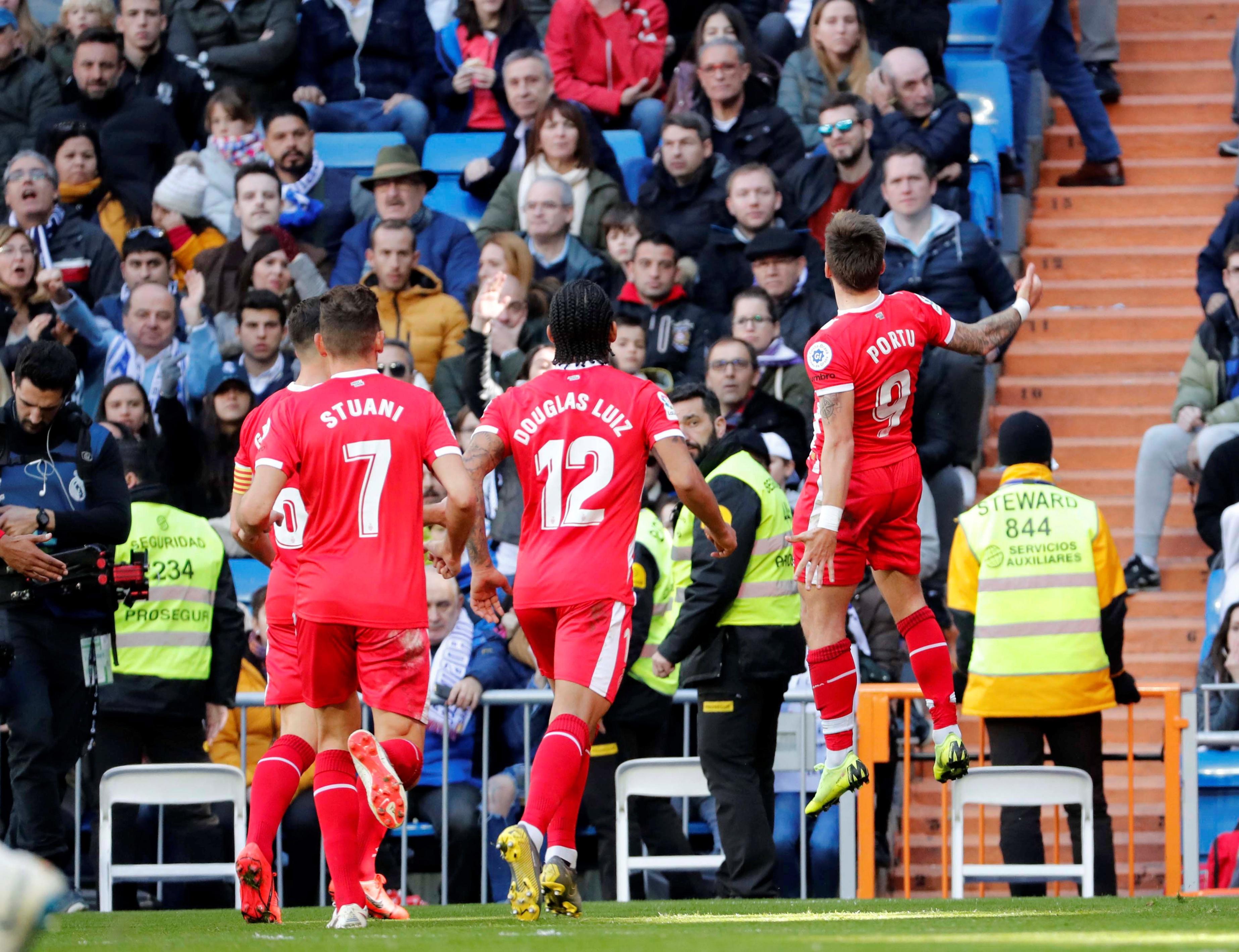 选手们在狭 选手们在狭